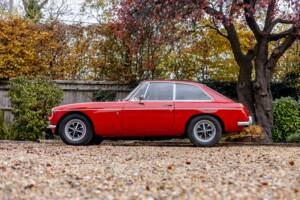 Image 8/39 de MG MGB GT (1972)