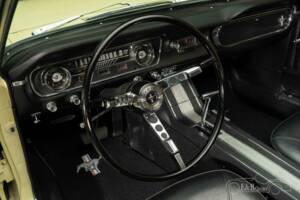 Image 14/19 of Ford Mustang 289 (1965)