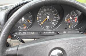 Image 11/20 de Mercedes-Benz 500 SL (1986)