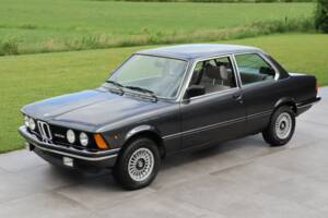 Image 28/50 of BMW 323i (1980)
