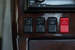 Bild 46/50 von Mercedes-Benz SL 320 (1997)