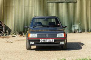 Imagen 28/50 de Peugeot 205 GTi 1.6 (1989)