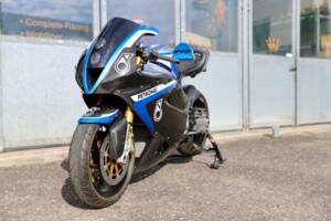 Image 19/69 of Petronas FP1 (2003)