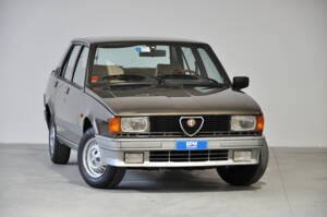 Imagen 1/30 de Alfa Romeo Giulietta 1.6 (1985)
