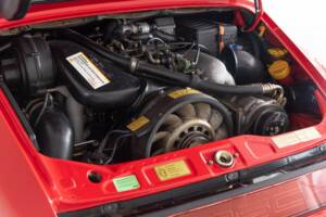 Afbeelding 48/48 van Porsche 911 Carrera 2 (1990)