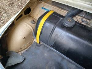 Image 22/59 of FIAT 500 R (1973)