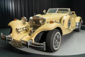 Image 4/8 of Excalibur Roadster IV (1981)