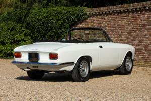 Image 42/50 of Alfa Romeo Giulia 1600 GTC (1966)