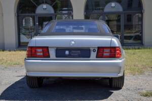 Image 17/50 of Mercedes-Benz 300 SL (1991)