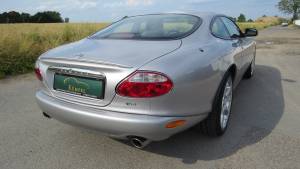 Imagen 6/50 de Jaguar XKR &quot;Silverstone&quot; (2000)