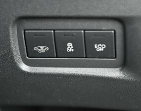 Image 38/50 de Citroën DS3 1.6 THP (2017)