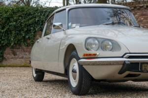 Afbeelding 43/50 van Citroën D Spécial (1971)