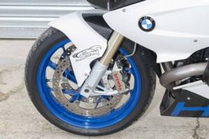 Image 33/39 of BMW HP2 Sport (2009)
