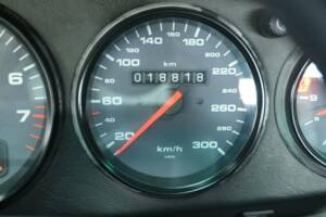 Immagine 20/50 di Porsche 911 Carrera 4 (1993)