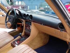 Immagine 21/52 di Mercedes-Benz 500 SL (1986)