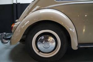 Image 34/50 de Volkswagen Maggiolino 1200 (1967)