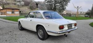 Afbeelding 6/35 van Alfa Romeo 1750 GT Veloce (1968)