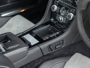Bild 24/56 von Aston Martin DBS (2010)