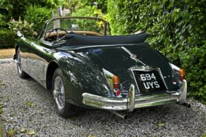 Immagine 6/50 di Jaguar XK 150 3.8 S DHC (1960)