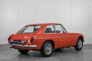 Bild 2/50 von MG MGB GT (1975)