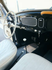 Bild 96/135 von Volkswagen Käfer 1200 Export &quot;Ovali&quot; (1954)