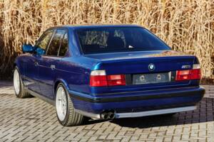 Bild 6/18 von BMW M5 (1992)
