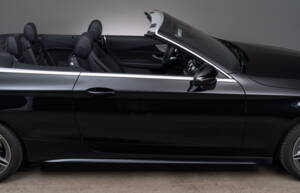 Bild 17/41 von Mercedes-Benz C 300 (2023)