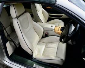 Bild 29/50 von Aston Martin V12 Vantage S (2012)