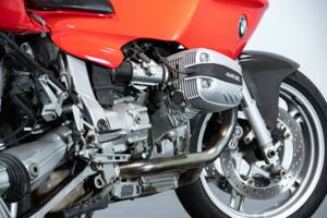 Immagine 11/50 di BMW DUMMY (2000)