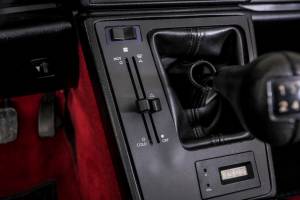 Image 23/50 of Alfa Romeo 2.0 Spider QV (1988)