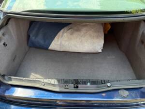 Image 12/22 of BMW 850i (1990)