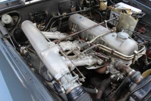 Image 14/18 of Mercedes-Benz 220 SE b (1961)