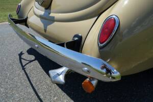 Immagine 13/44 di Ford V8 (1938)