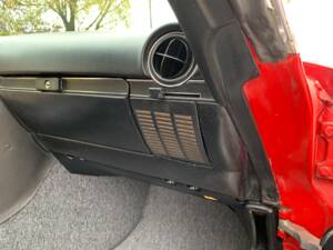 Image 76/177 de Mercedes-Benz 350 SL (1974)