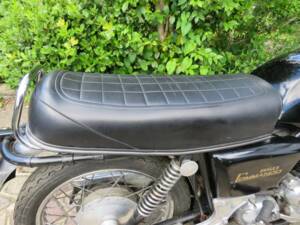 Image 17/47 of Norton Commando 850 Roadster (1974)