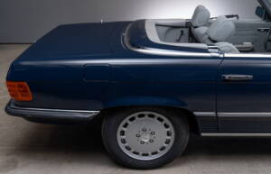 Bild 9/24 von Mercedes-Benz 500 SL (1983)