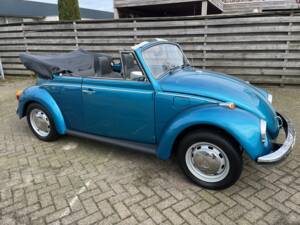 Image 21/68 de Volkswagen Coccinelle 1302 LS (1972)