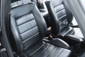 Image 28/39 of Volkswagen Golf Mk II GTi 16V 1.8 (1991)