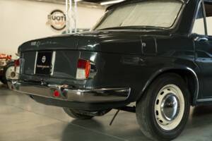 Image 23/43 of Lancia Flavia 1500 (1967)