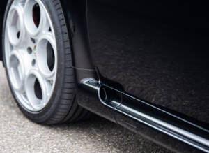 Image 19/36 of Alfa Romeo 147 3.2 GTA (2003)
