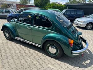 Image 10/92 of Volkswagen Beetle 1600 (1996)