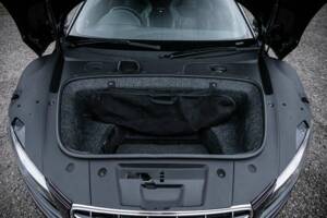 Immagine 32/35 di Audi R8 V10 Spyder (2011)