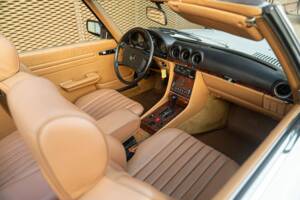 Image 26/50 de Mercedes-Benz 300 SL (1986)