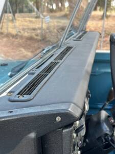 Bild 43/51 von Land Rover 88 (1976)