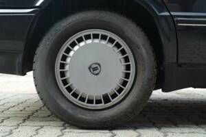 Immagine 7/42 di Lancia Thema 6V (1985)