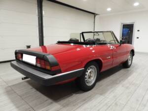 Image 4/15 of Alfa Romeo 1.6 Spider (1989)