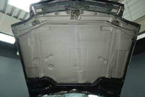 Bild 24/30 von Mercedes-Benz SL 500 (1998)
