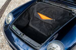 Afbeelding 29/32 van Porsche 911 Carrera (1994)