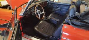 Image 2/6 of MG MGB (1977)