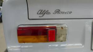 Image 28/34 of Alfa Romeo Giulia Nuova Super 1600 (1974)